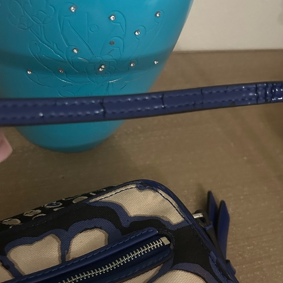 COACH POPPY Floral Scarf Print Flight Crossbody Bag - Picture 13 of 13